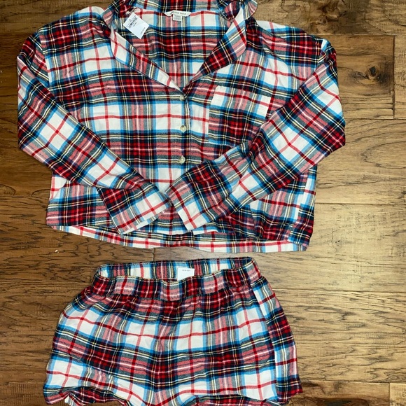 American Eagle Outfitters Other - AMERICAN EAGLE NEW WITH TAGS FLANNEL PJ SET